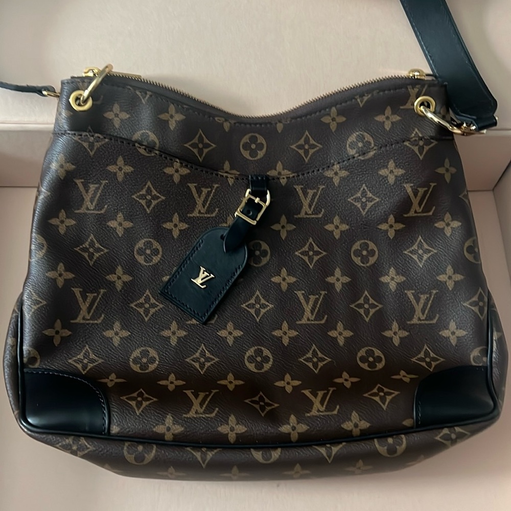 Louis Vuitton ODEON nm MM